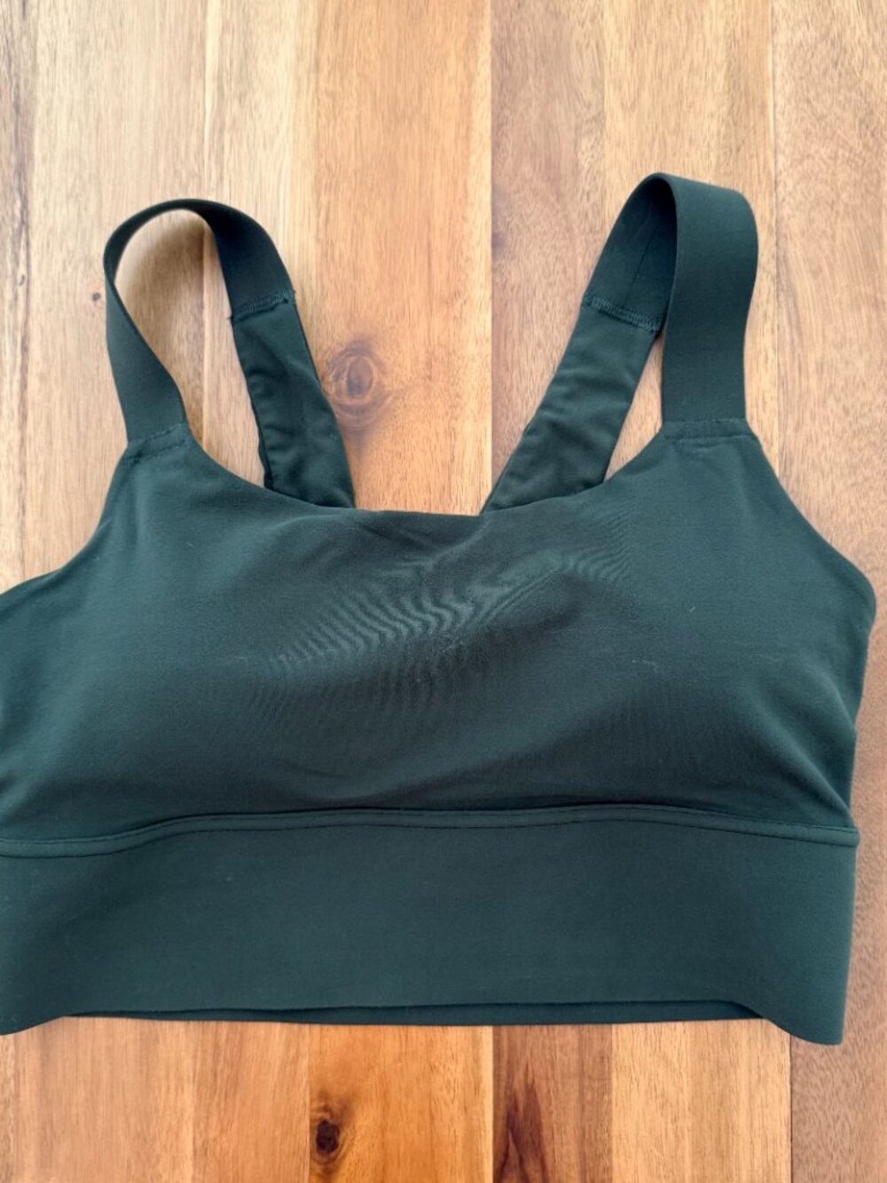 Athleta olive green Warrior Twist Longline sports bra - Small